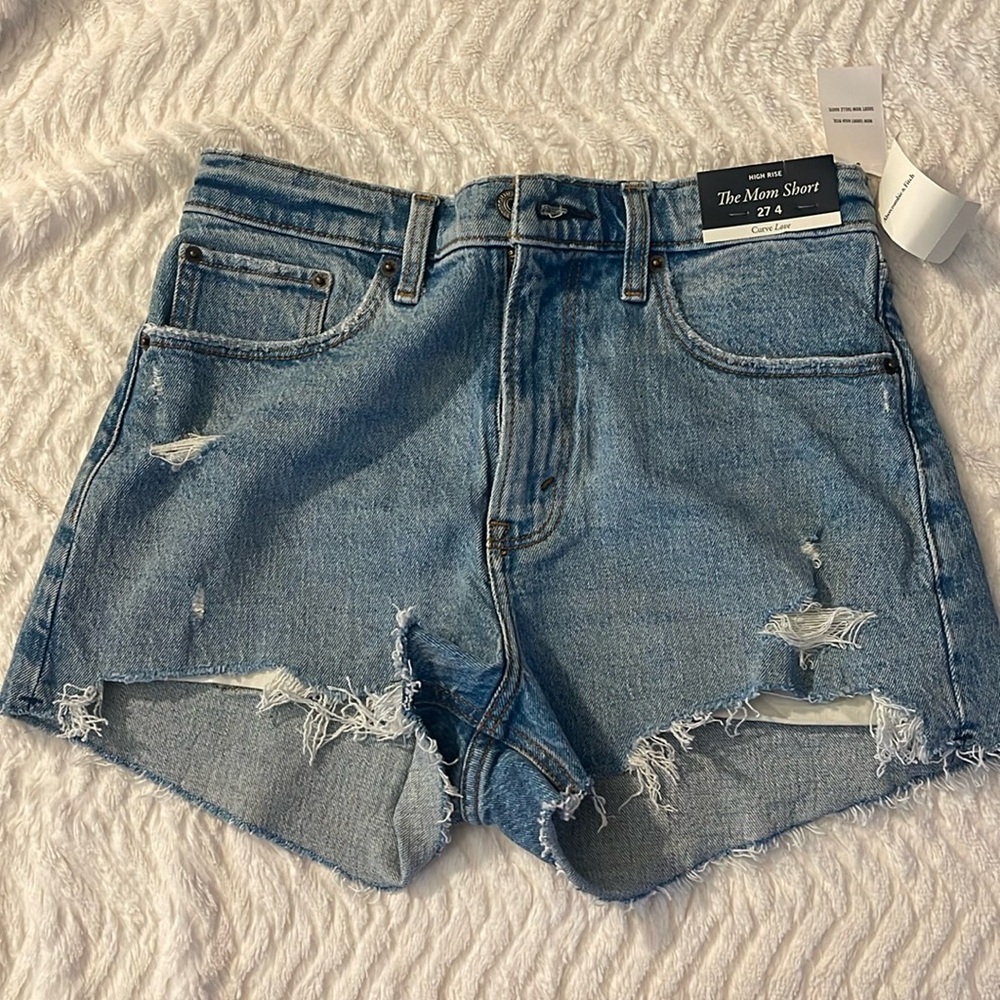 Curve Love High Rise Mom Short